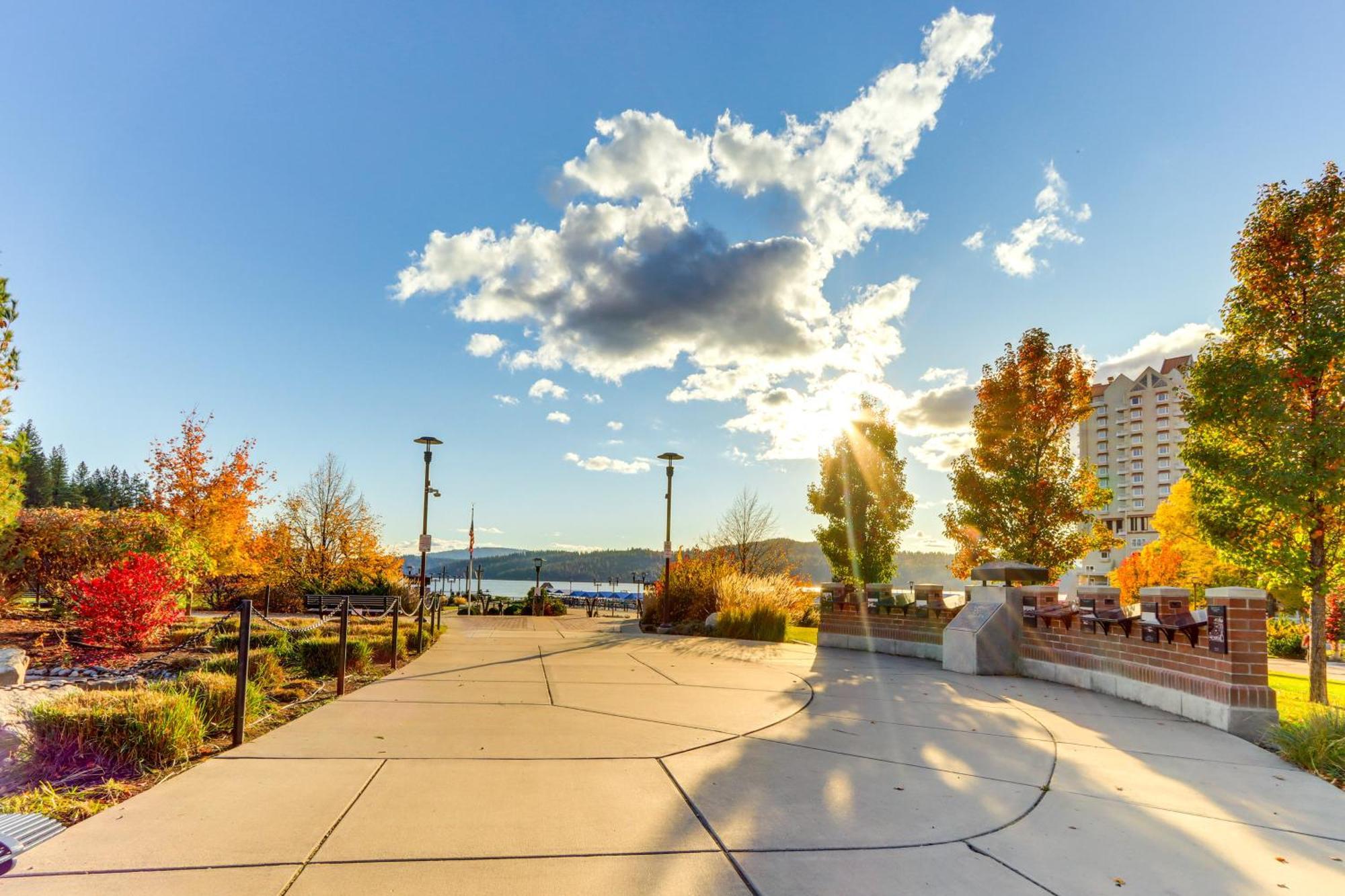 Modern Coeur Dalene Getaway Condo Walk Downtown! Coeur d'Alene Luaran gambar