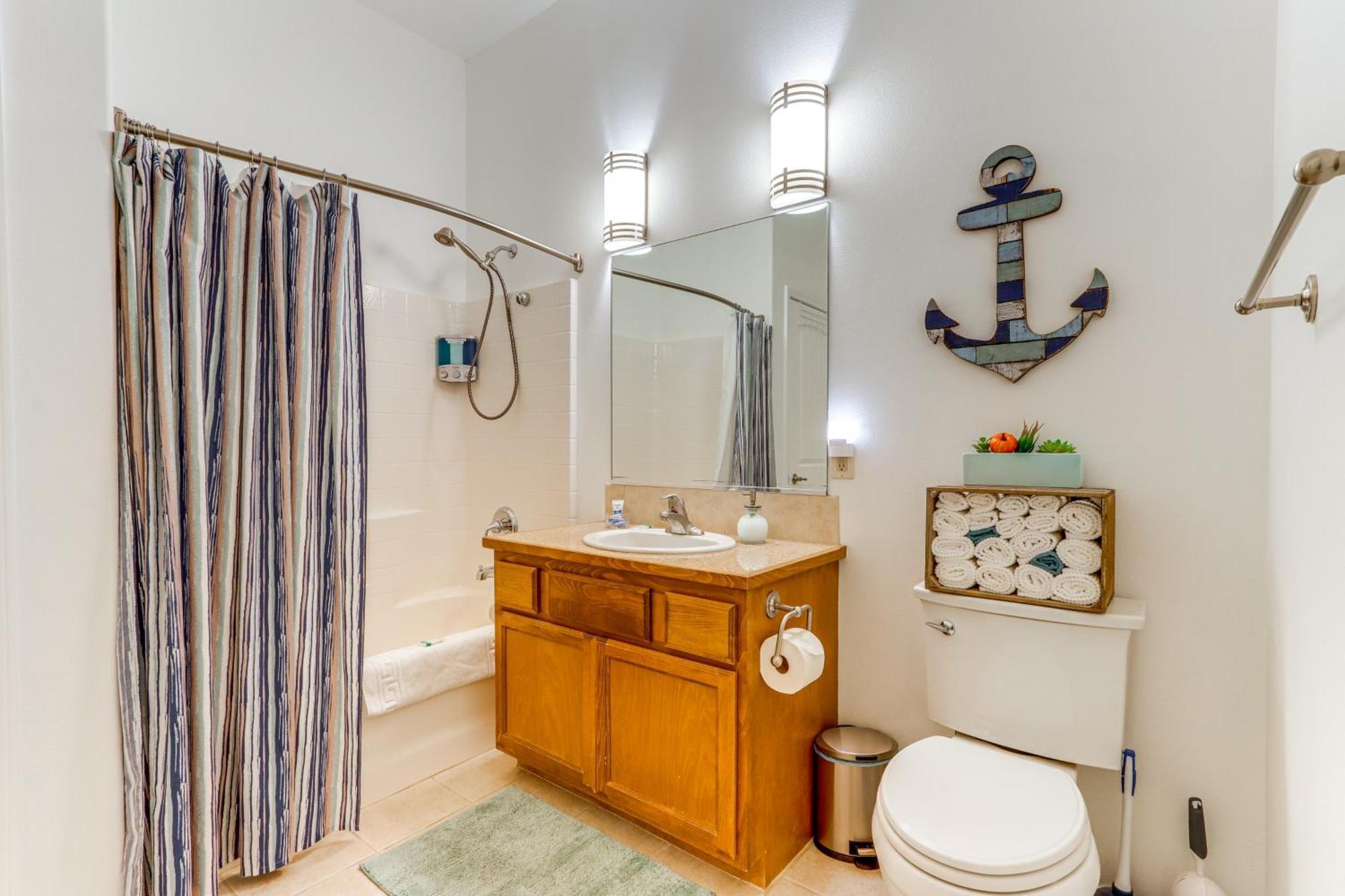 Modern Coeur Dalene Getaway Condo Walk Downtown! Coeur d'Alene Luaran gambar